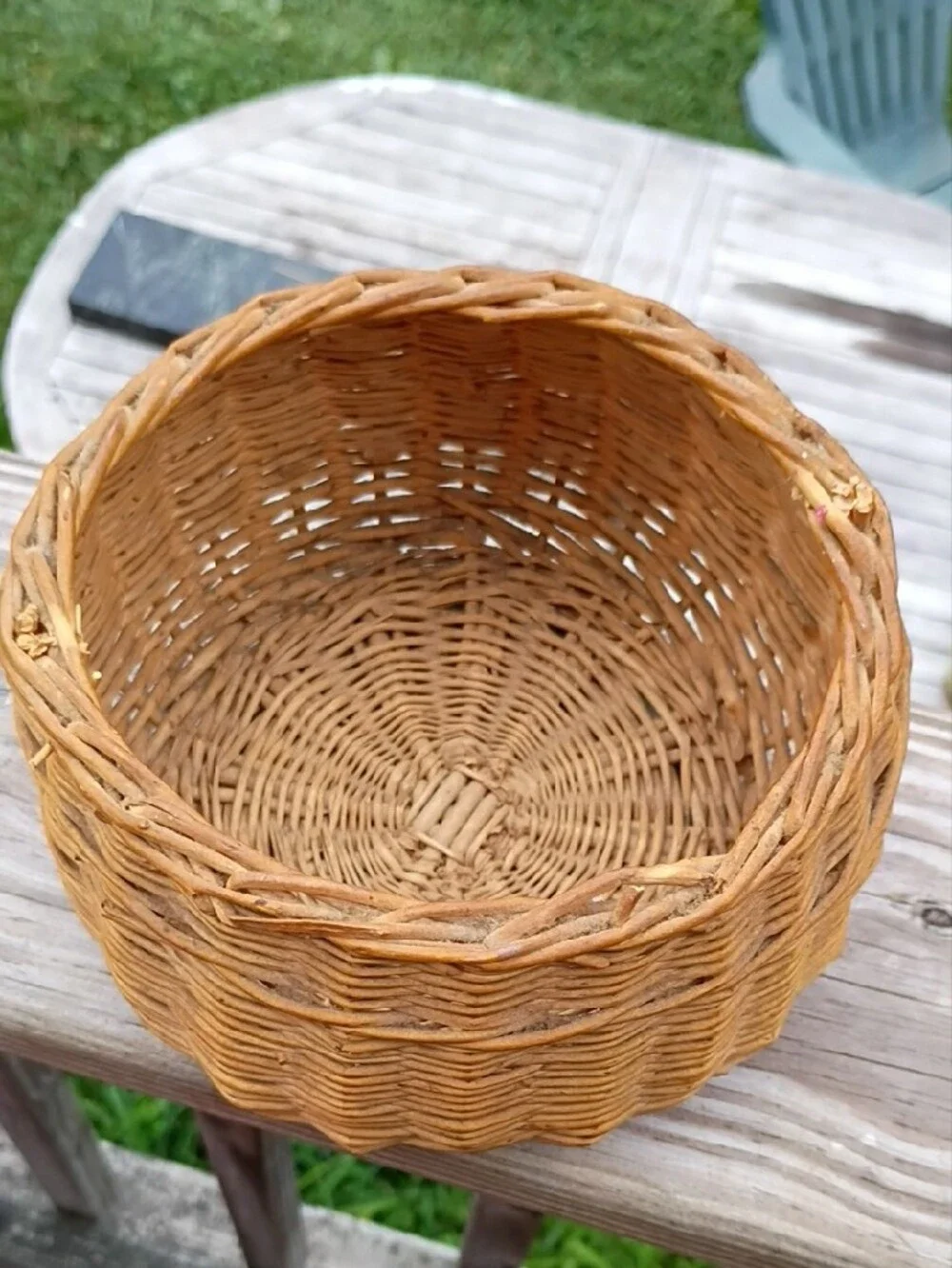 N/A handcrafted woven